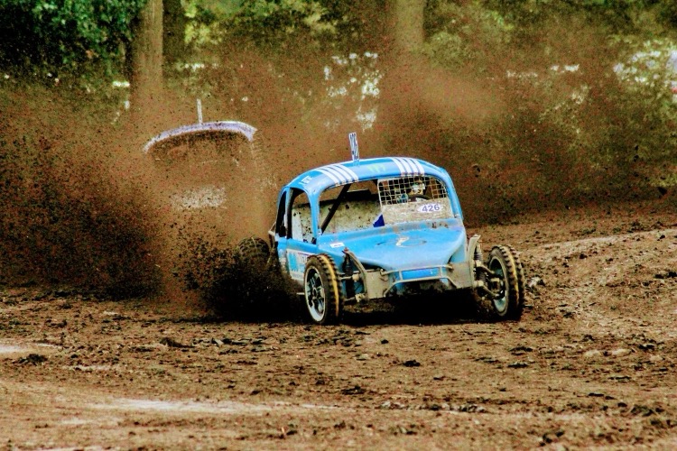 Motorrijder in volle concentratie